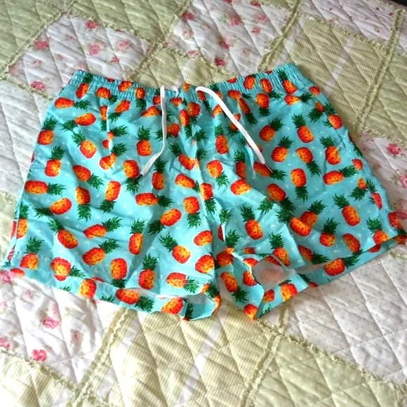 Men's Hawaiian Pineapple Swim Trunks - Picture 1 of 4
